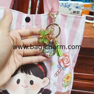 GUGEER Personalized logo Exquisite Butterfly Keychain,Tassel Pendant Keychain Fashion Key Ring Decorative Bag Accessory for Women Ladies