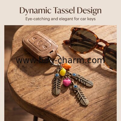 GUGEER Blue Evil Eye Keychain,Heart Feathers Keychain Turkish Handmade Crystal Amulet Pendant Bag Pendant Ornament Jewelry Good Luck Amulet